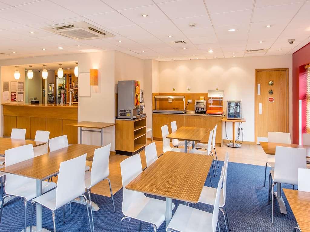 Travelodge Stansted Great Dunmow Restaurace fotografie